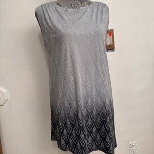 Sleeveless Ombre Knit Shift Dress - Gray to Black